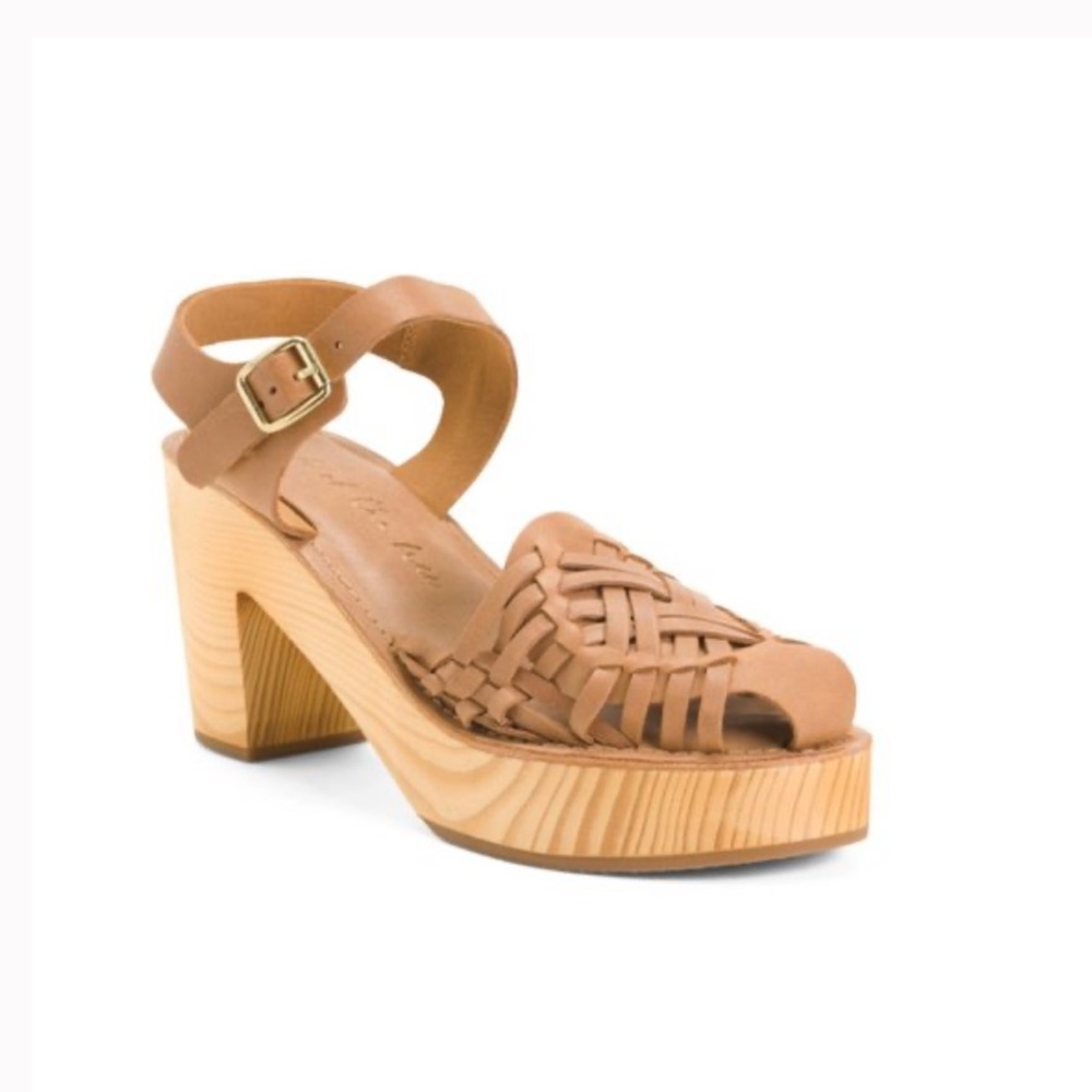 NWT Band of the Free Magnolia Women's Tan Leather Sandals 5